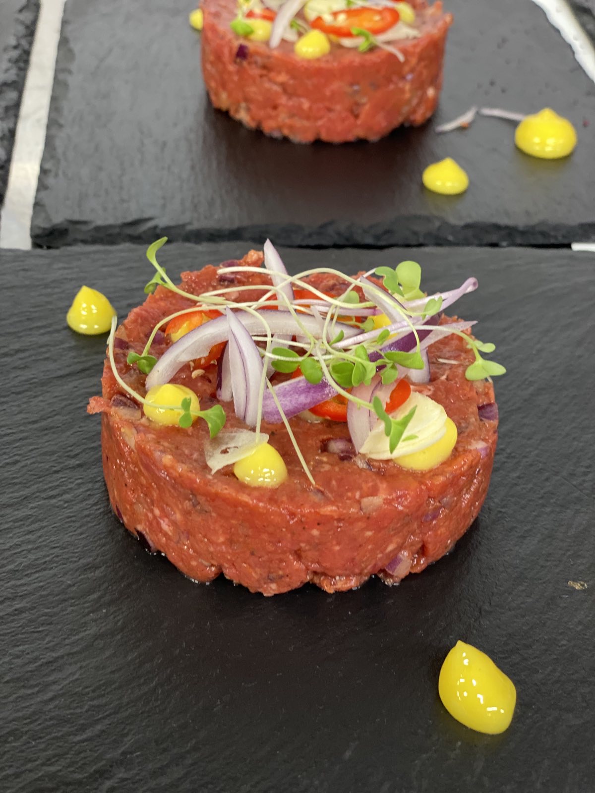Hovädzí tartar